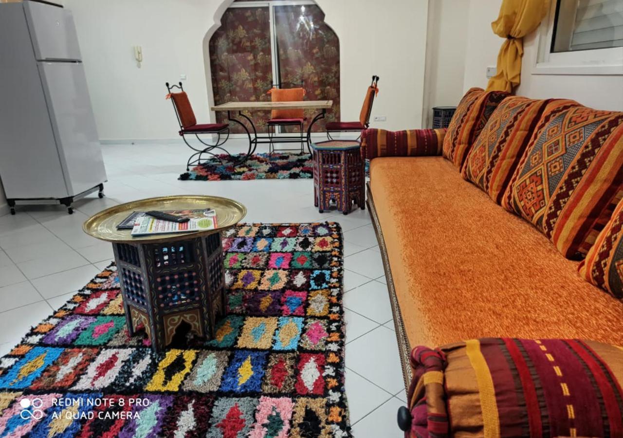 Appartement Julia Au Centre Ville Agadir Dans Residence Borj Dalat Esterno foto